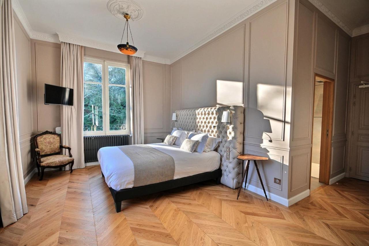 Chateau De La Bribourdiere Hotel Putot-en-Auge