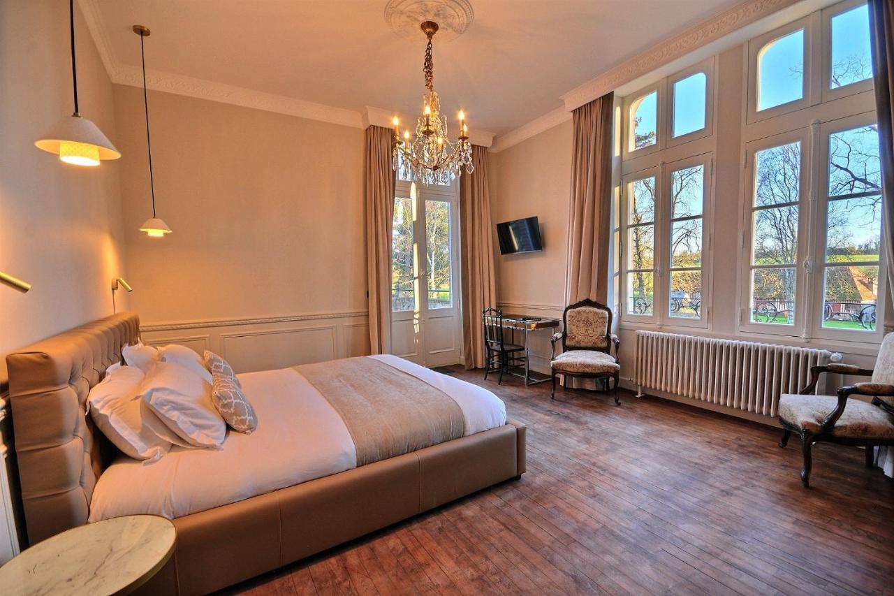 Hotel Chateau De La Bribourdiere